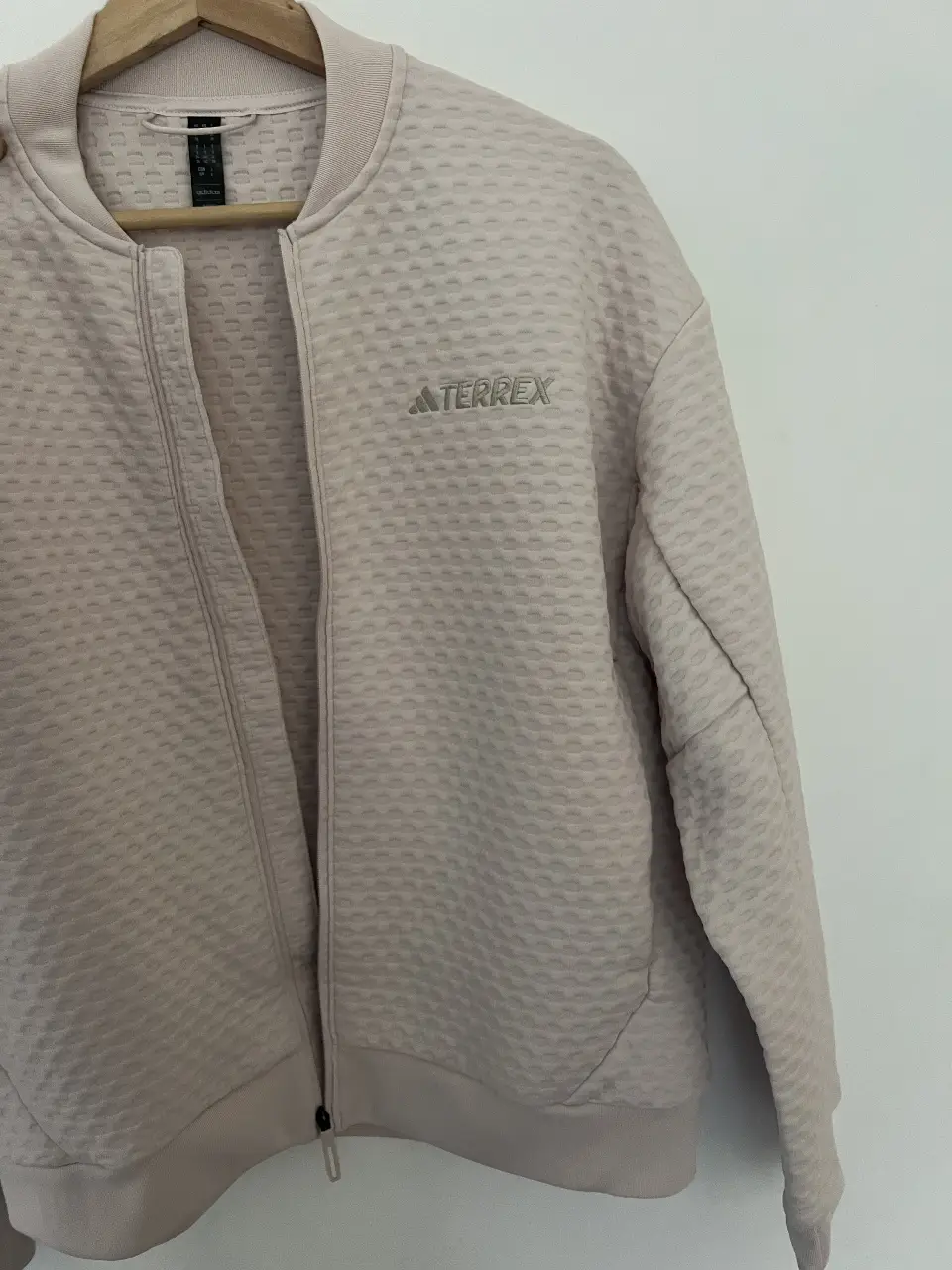 Campera adidas - Vista 3