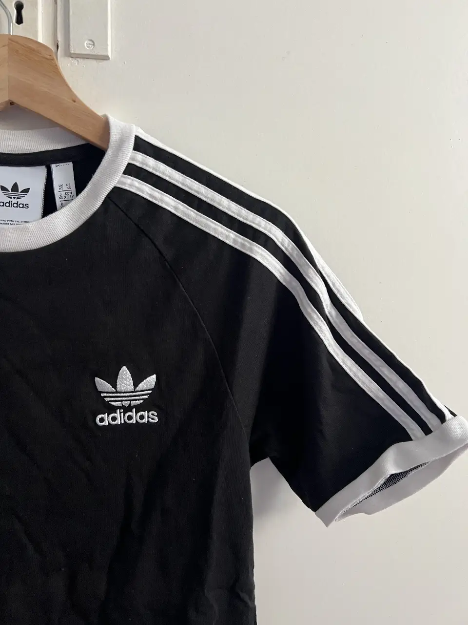 Remera adidas - Vista 3
