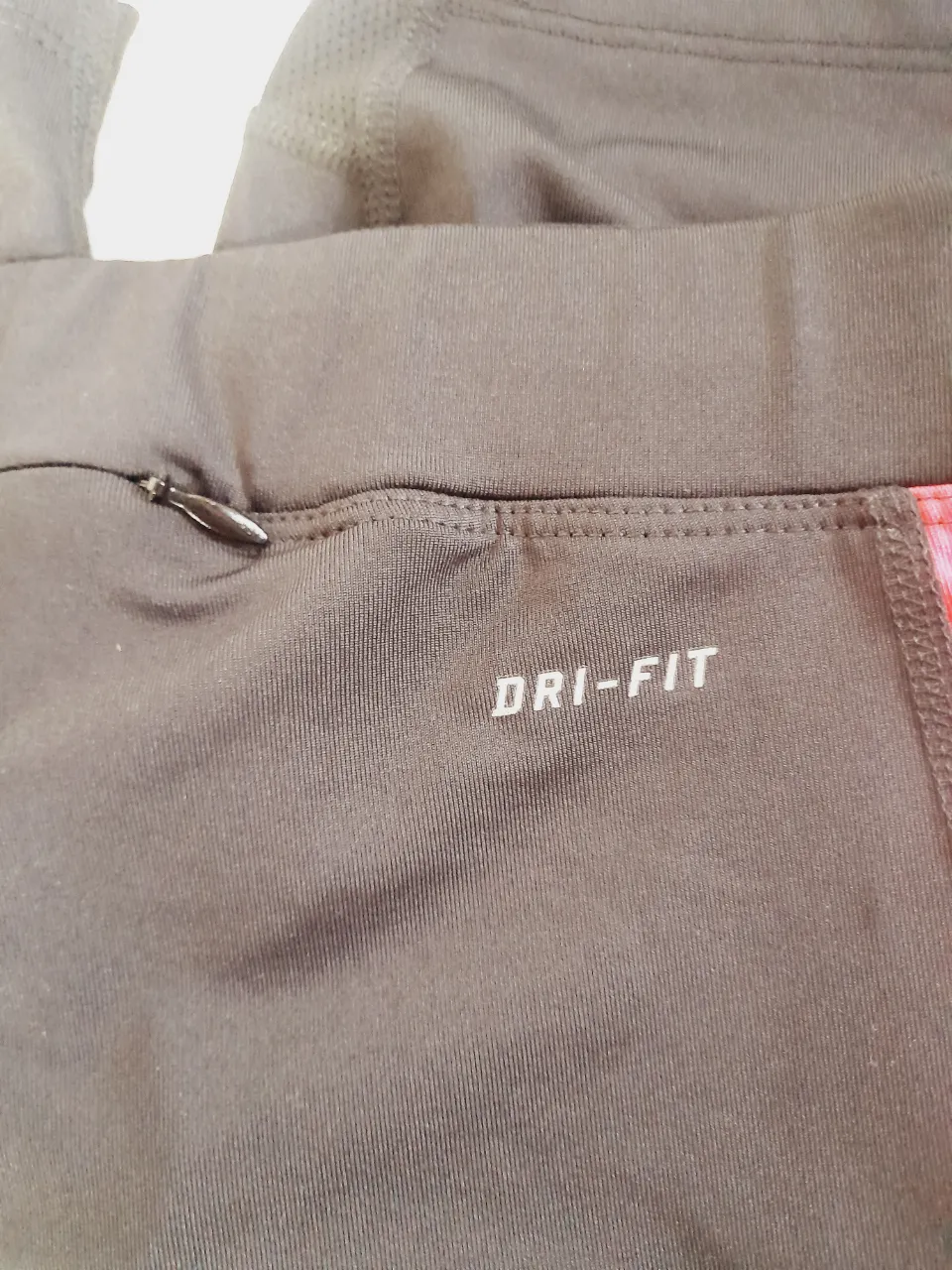 Short Nike - Vista 4