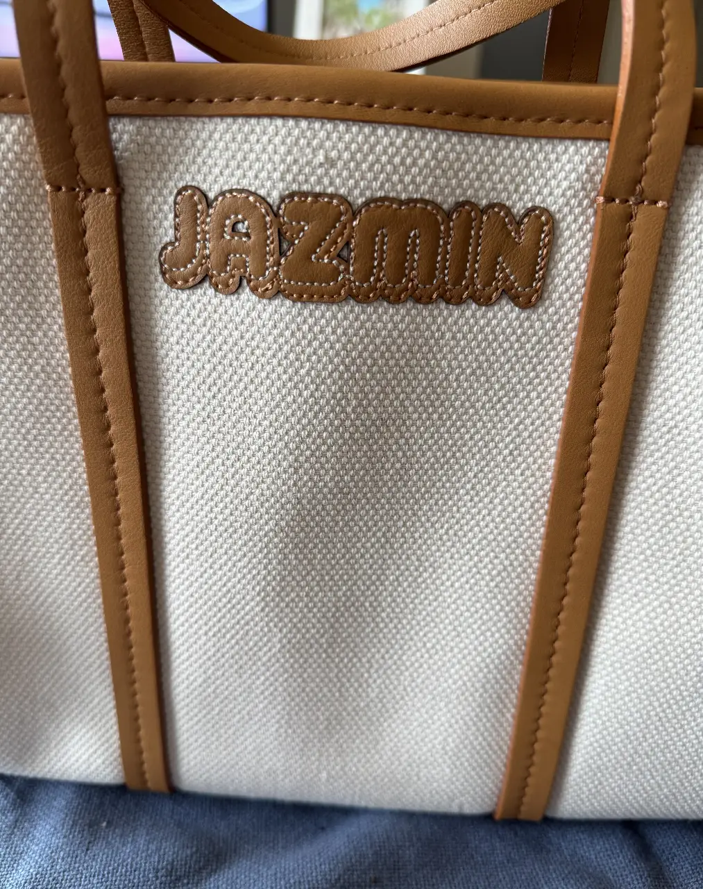 Cartera Jazmín Chebar - Vista 5