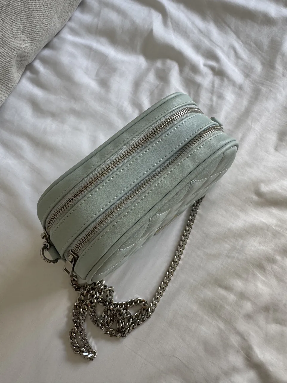 Cartera Bershka - Vista 2