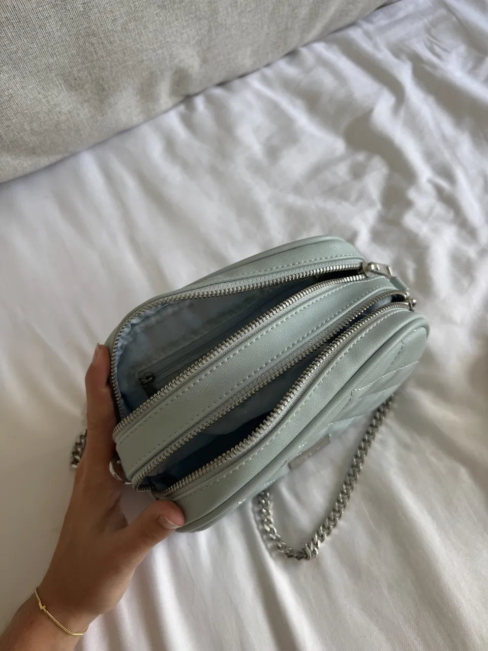 Cartera Bershka - Vista 4