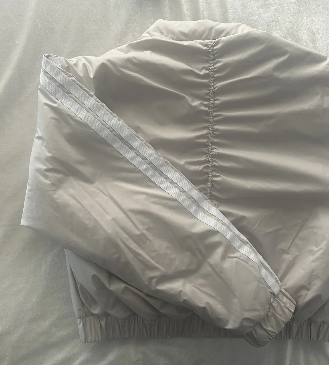 Campera adidas - Vista 3