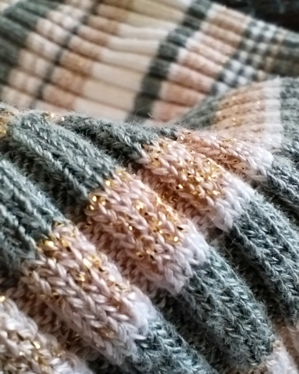 Sweater A+ - Vista 4