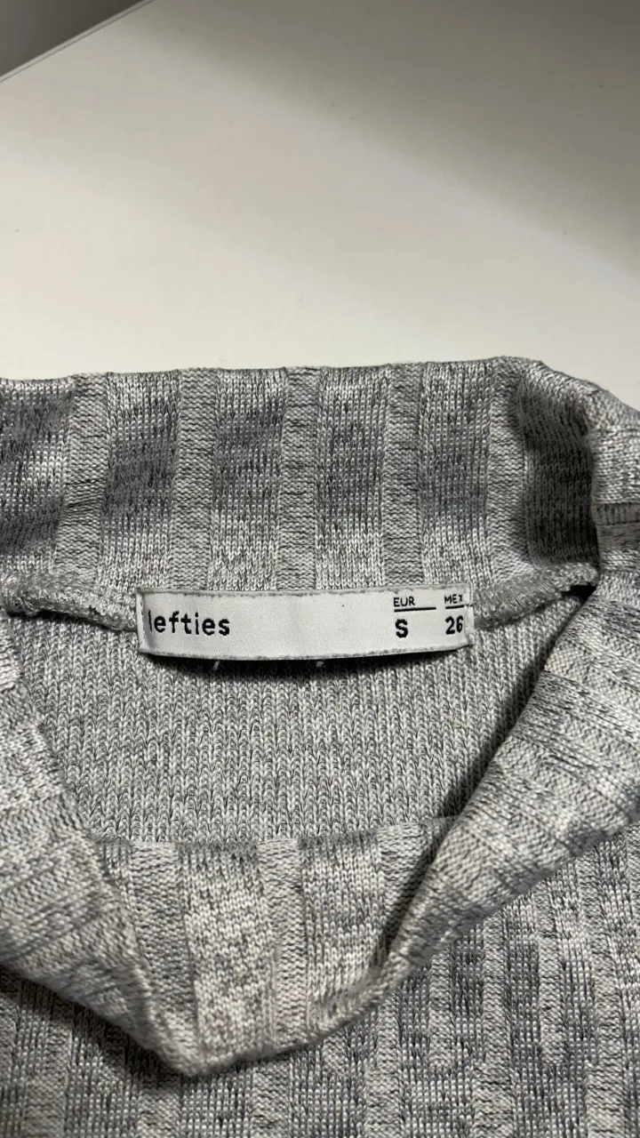 Remera Lefties - Vista 3