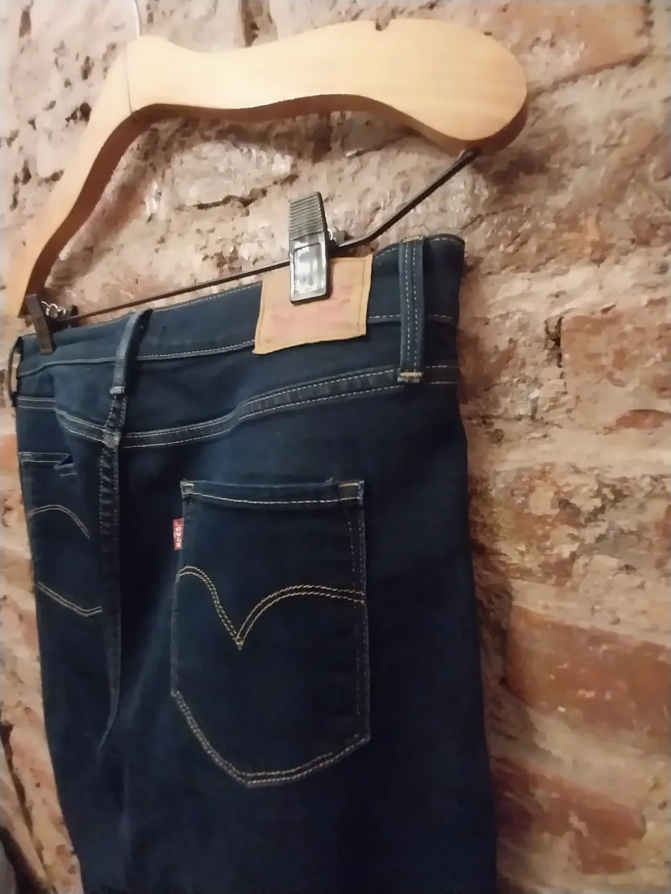 Jean Levi's - Vista 4