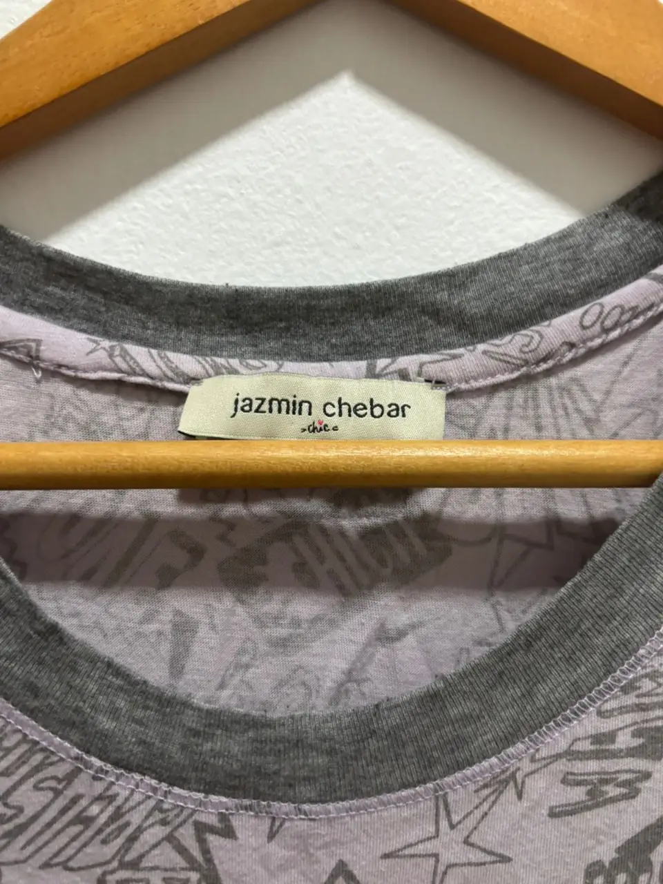 Musculosa Jazmín Chebar - Vista 2