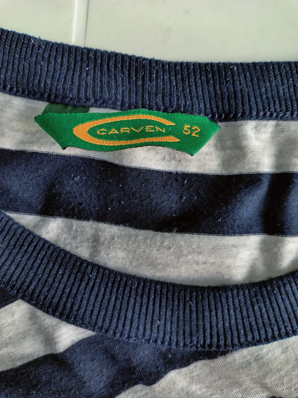 Remera CARVEN - Vista 2