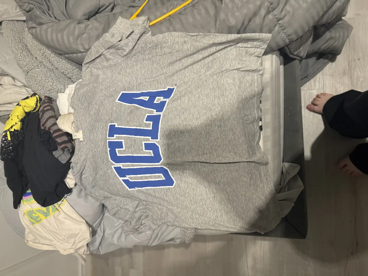 Remera H&M - Vista 2