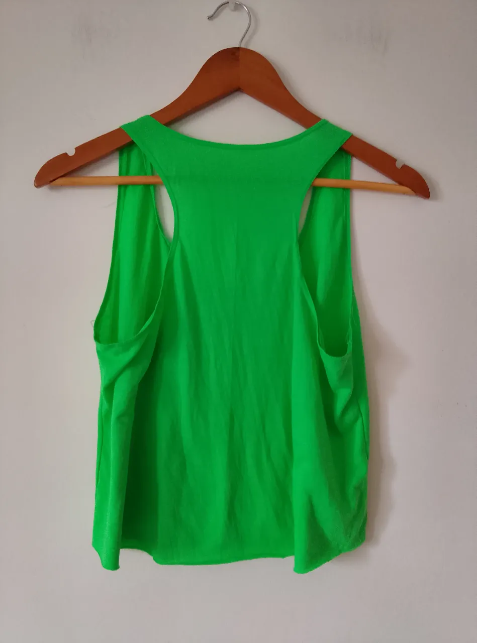 Musculosa Unknown - Vista 3