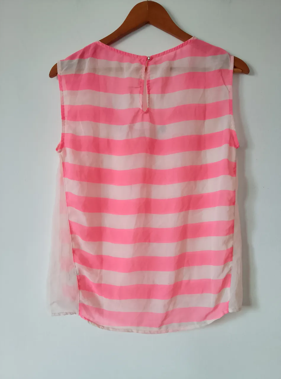 Blusa Unknown - Vista 3