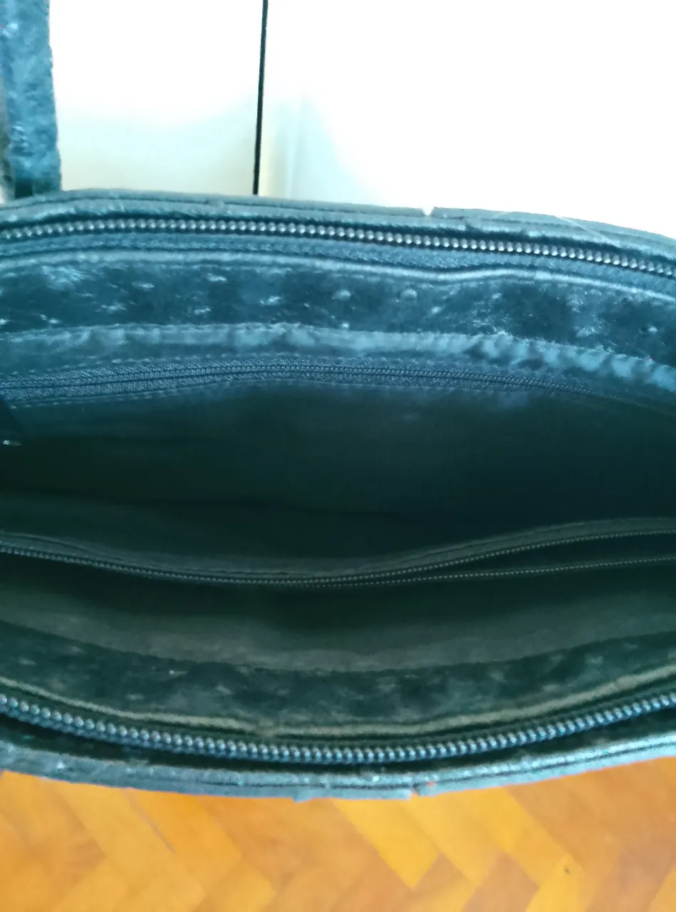 Cartera Unknown - Vista 4