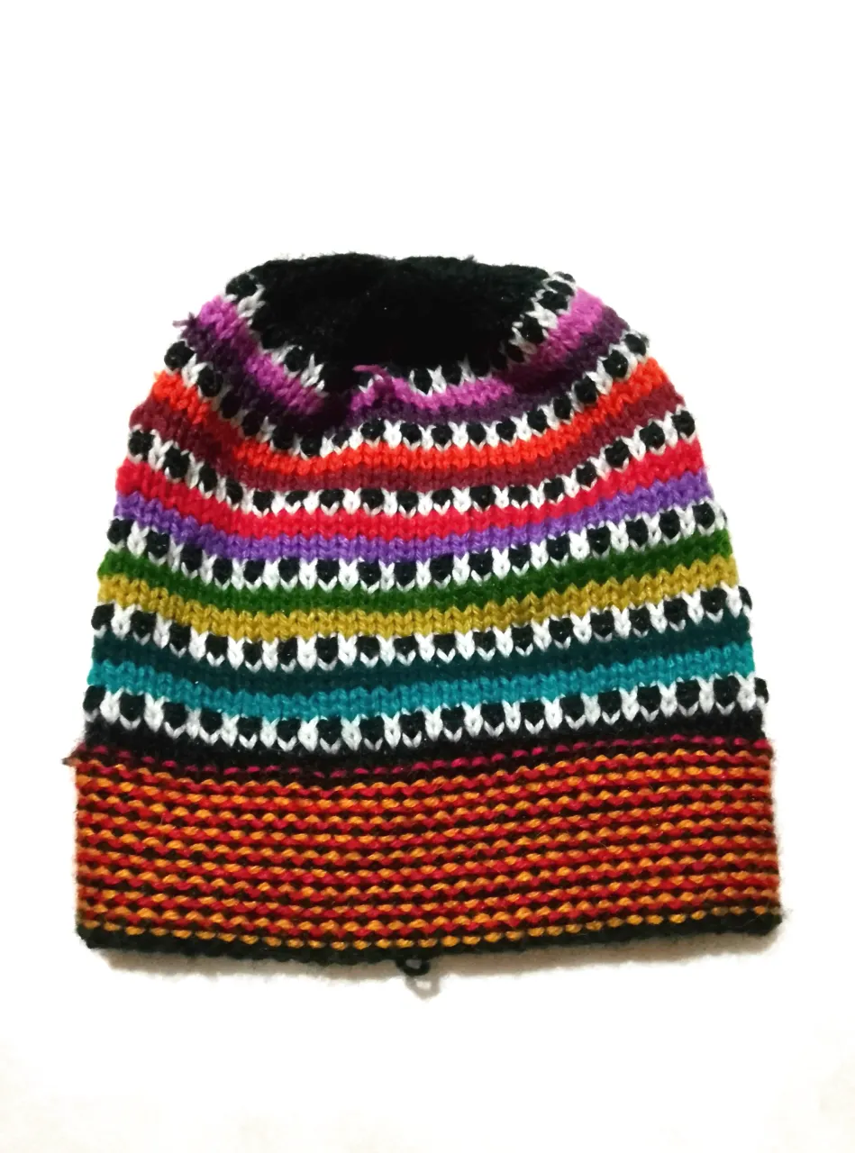Gorro Unknown - Vista 3