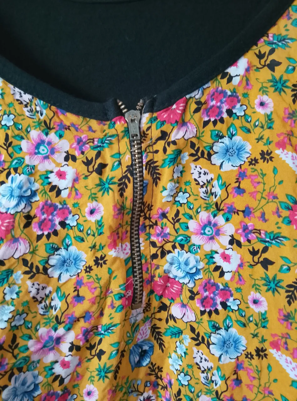 Musculosa Unknown - Vista 3