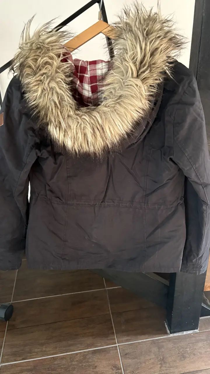 Campera Hollister - Vista 2