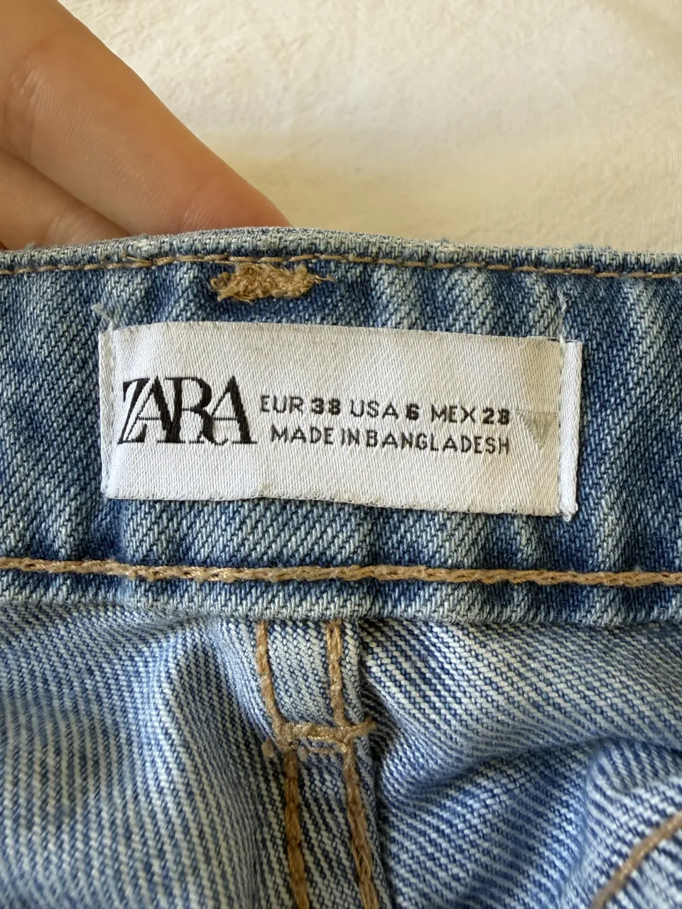 Short Zara - Vista 3