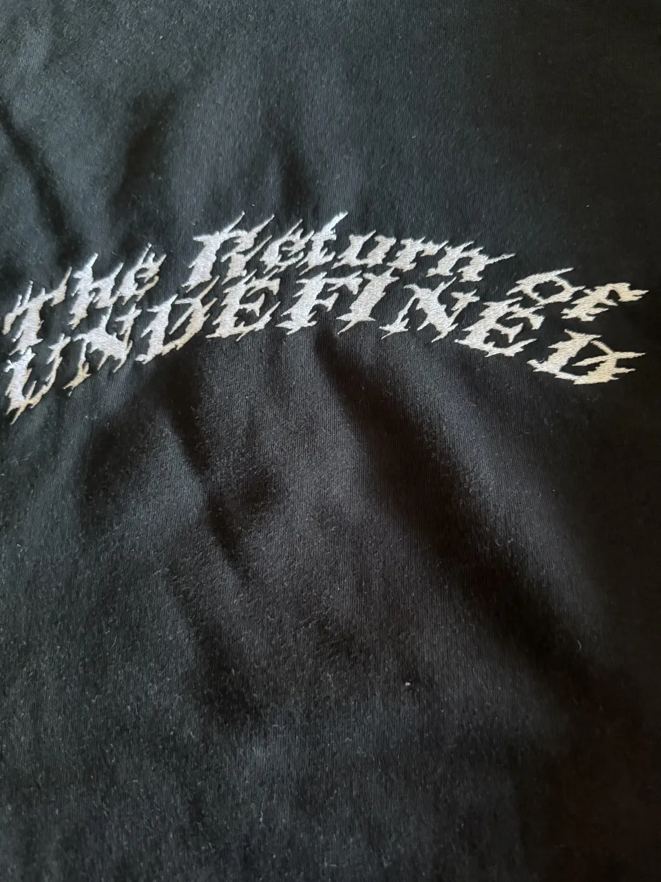 Buzo Undefined - Vista 4