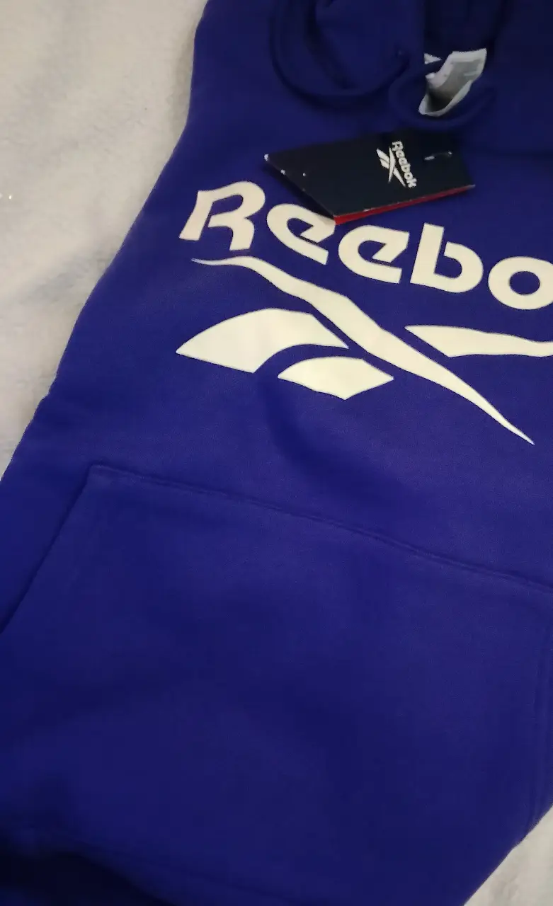 Buzo Reebok - Vista 2