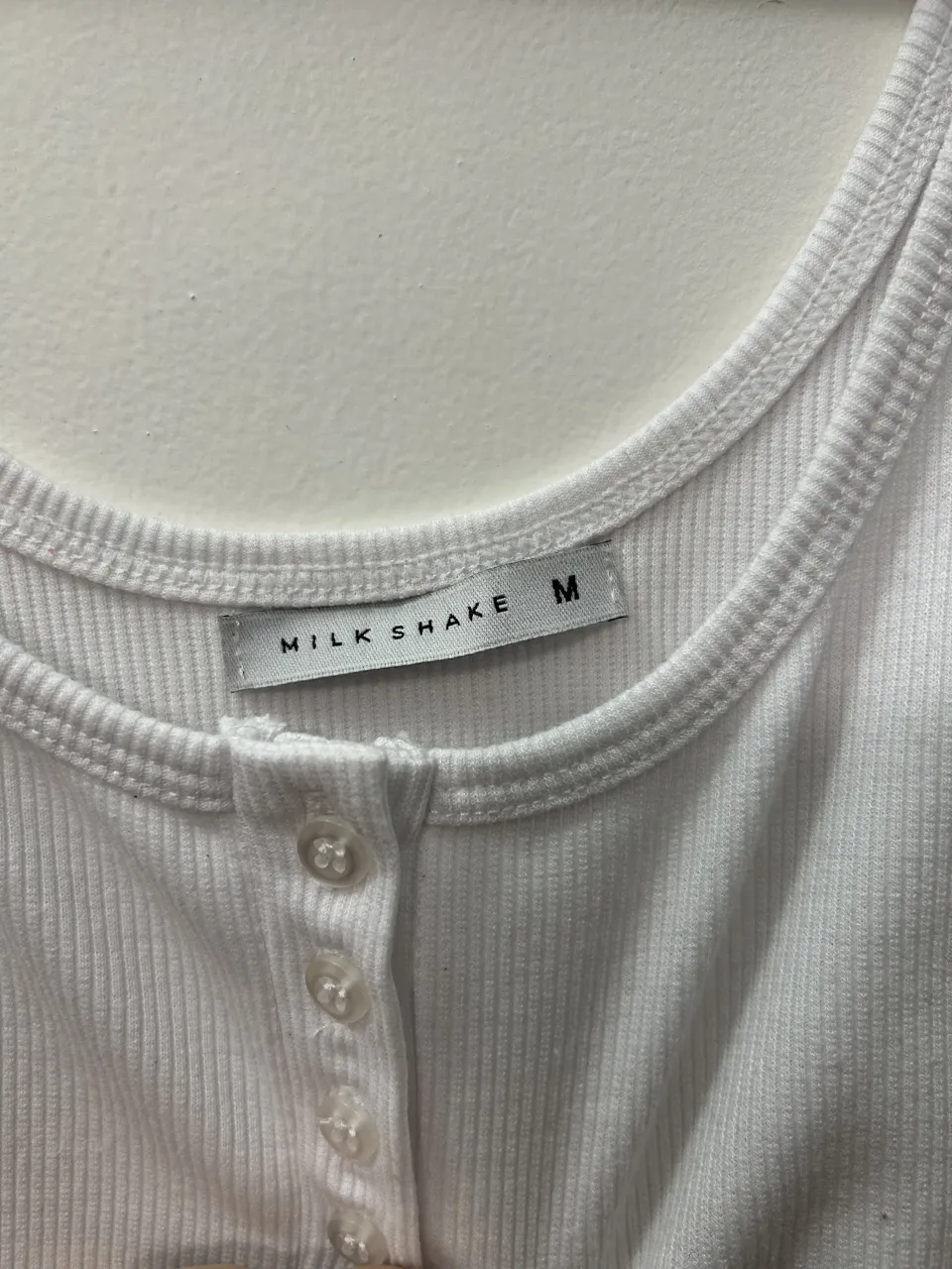 Musculosa Milk shake - Vista 2