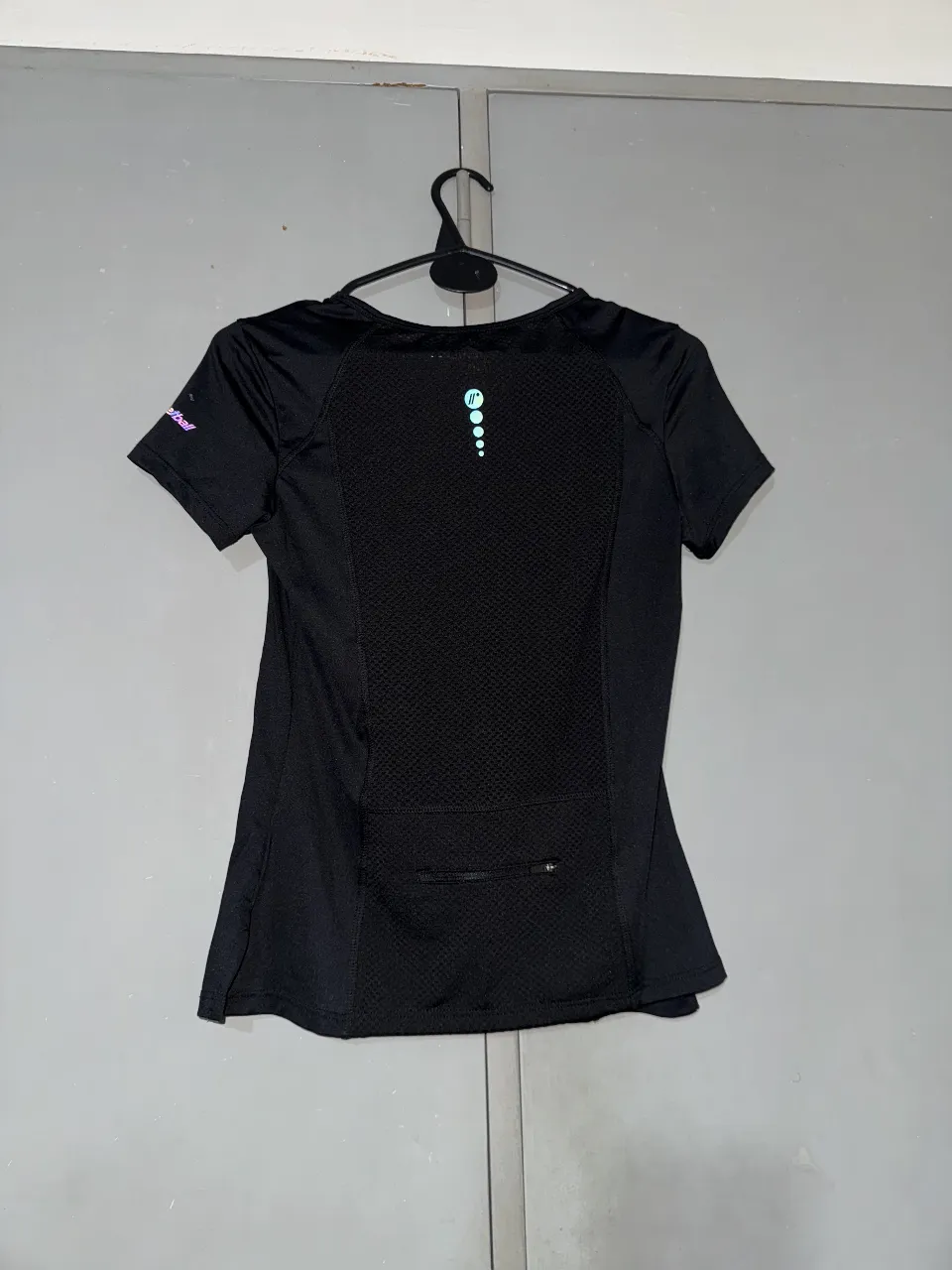 Remera None - Vista 2