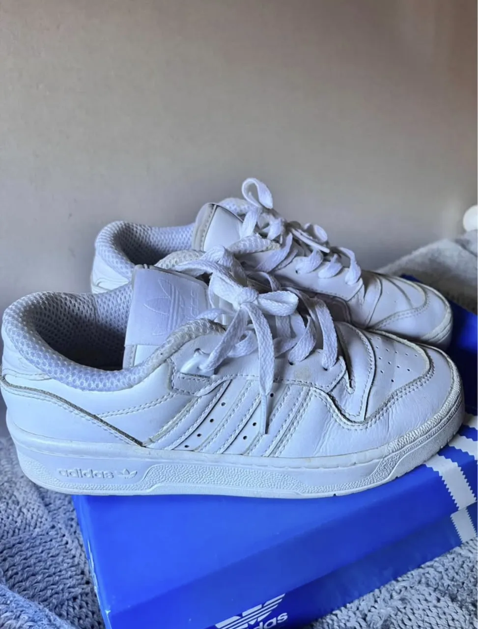 Zapatillas adidas - Vista 2