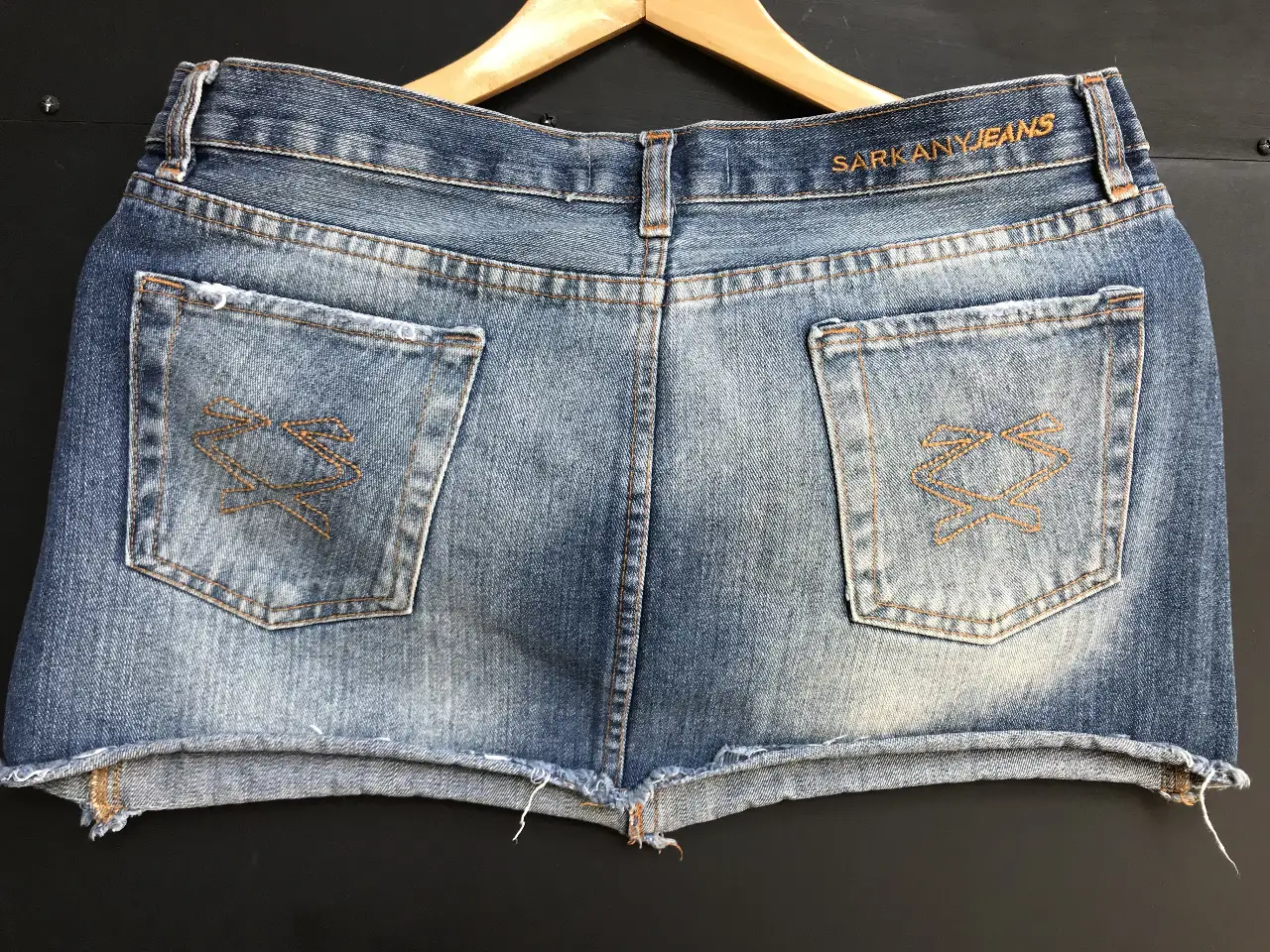Minifalda Sarkany - Vista 2