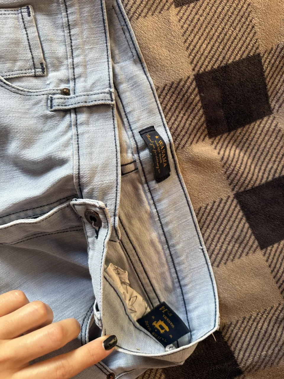 Jean Wanama - Vista 4