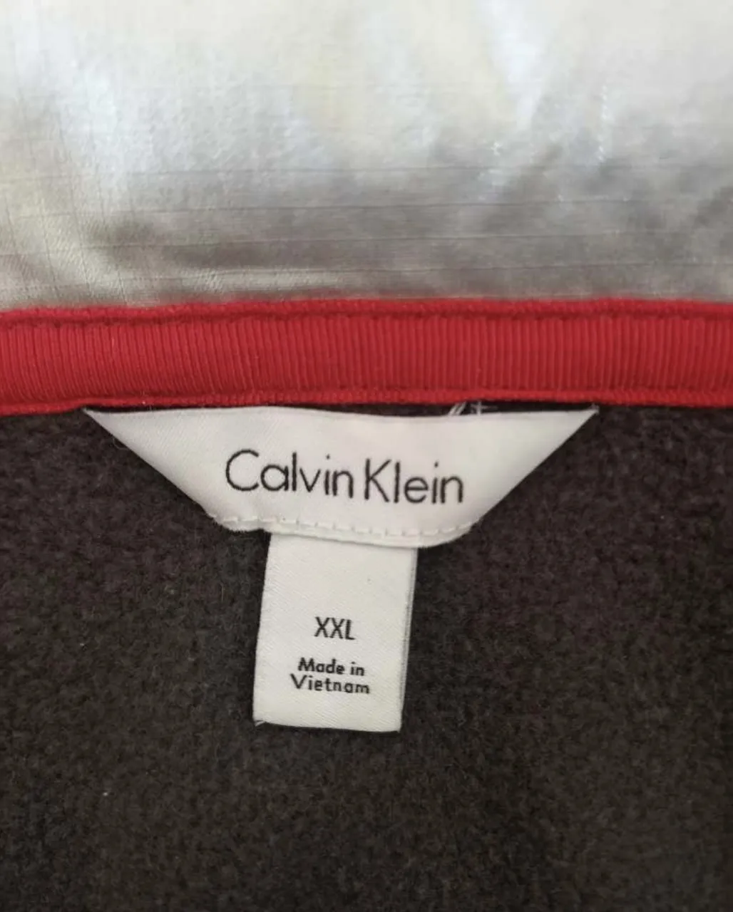 Buzo Calvin Klein - Vista 3