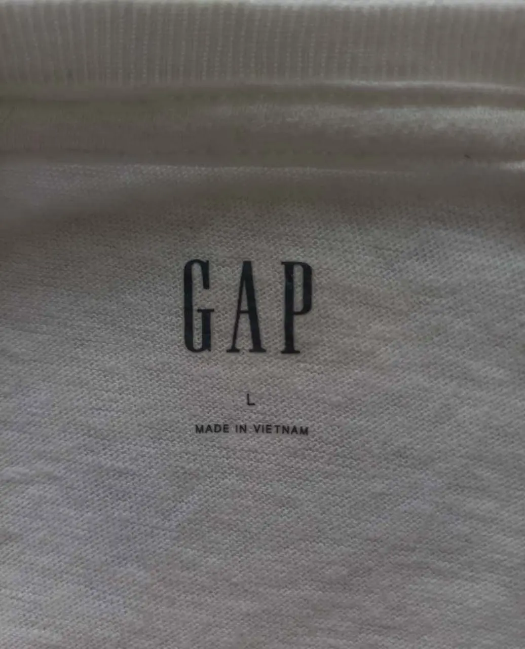 Remera GAP - Vista 3