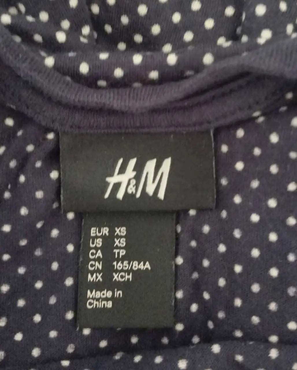 Remera H&M - Vista 3