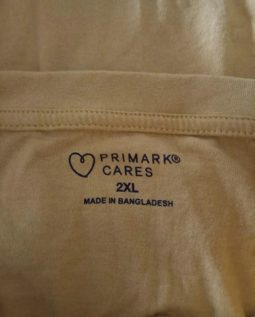 Remera Primark - Vista 3