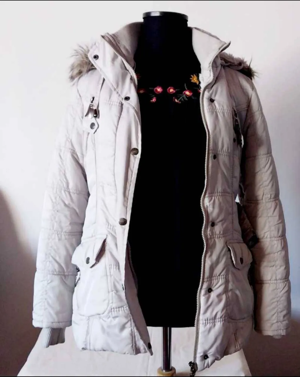Campera Marca nacional - Vista 3