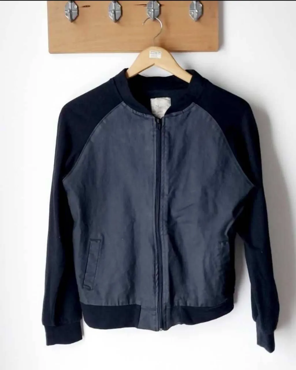 Campera Marca nacional - Vista 4