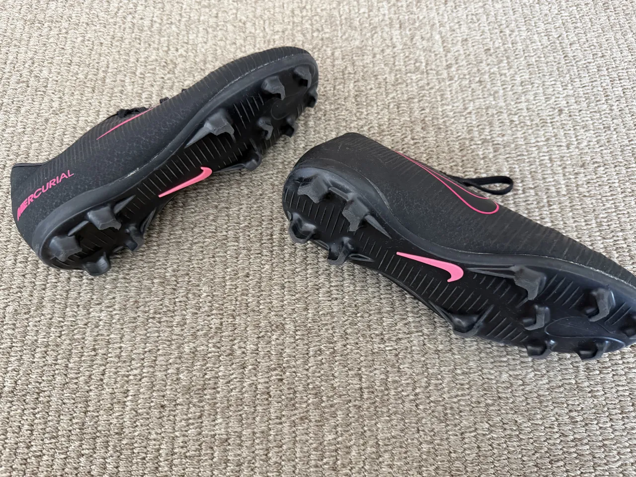 Botín de fútbol Nike - Vista 5