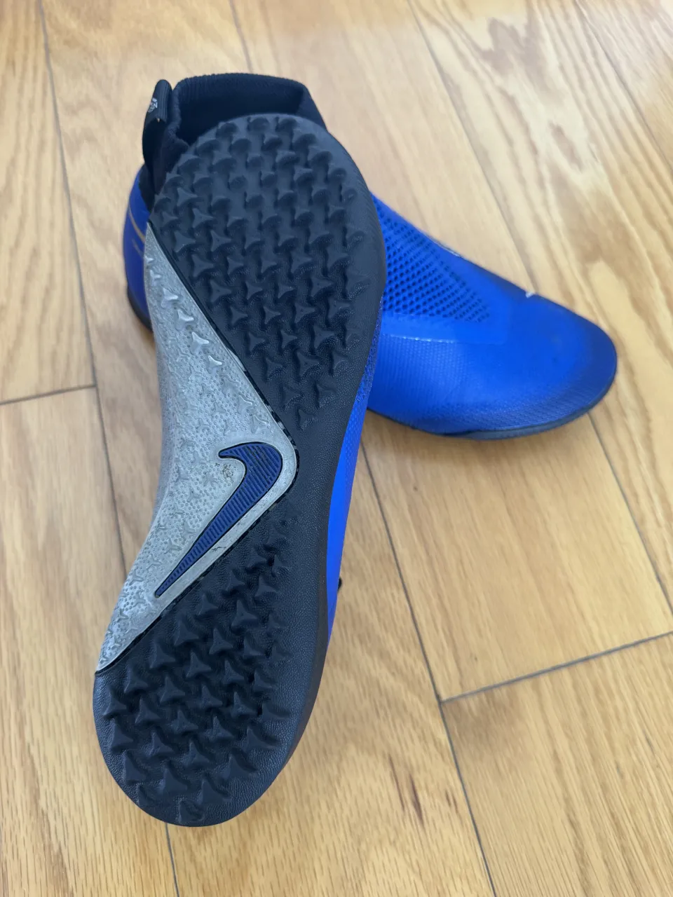 Botín de fútbol Nike - Vista 4