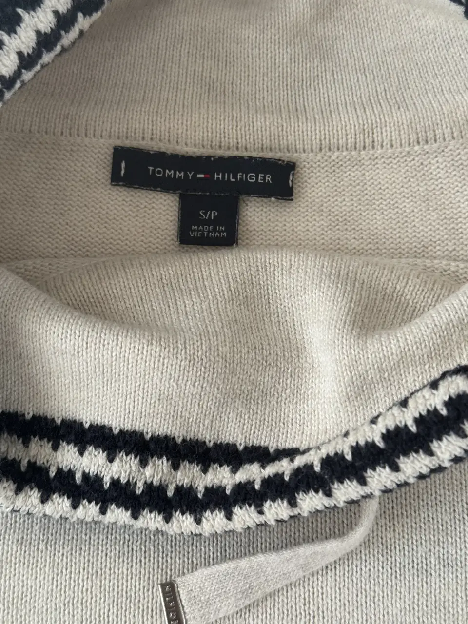 Polera Tommy Hilfiger - Vista 3
