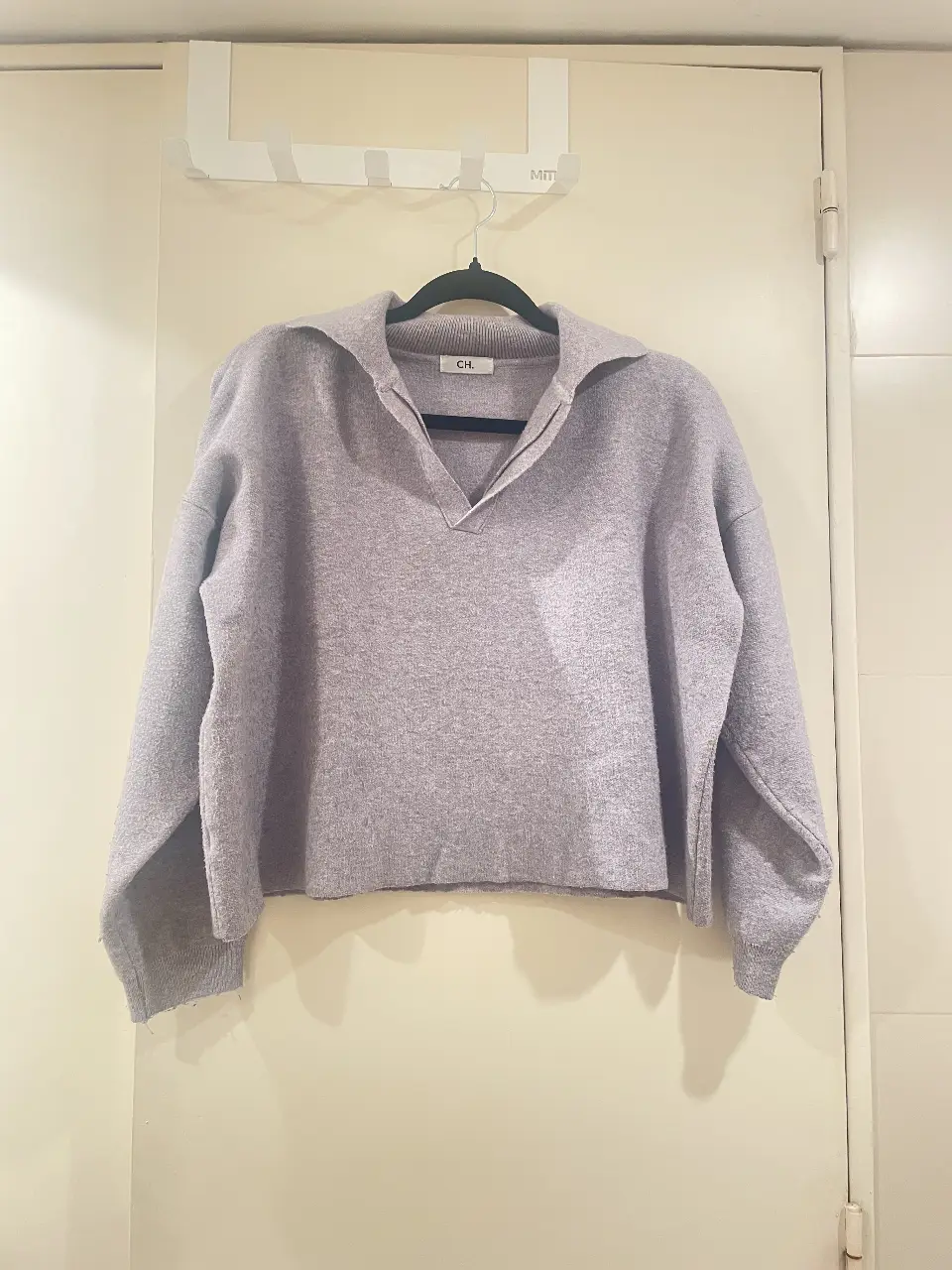 Sweater CH. - Vista 2