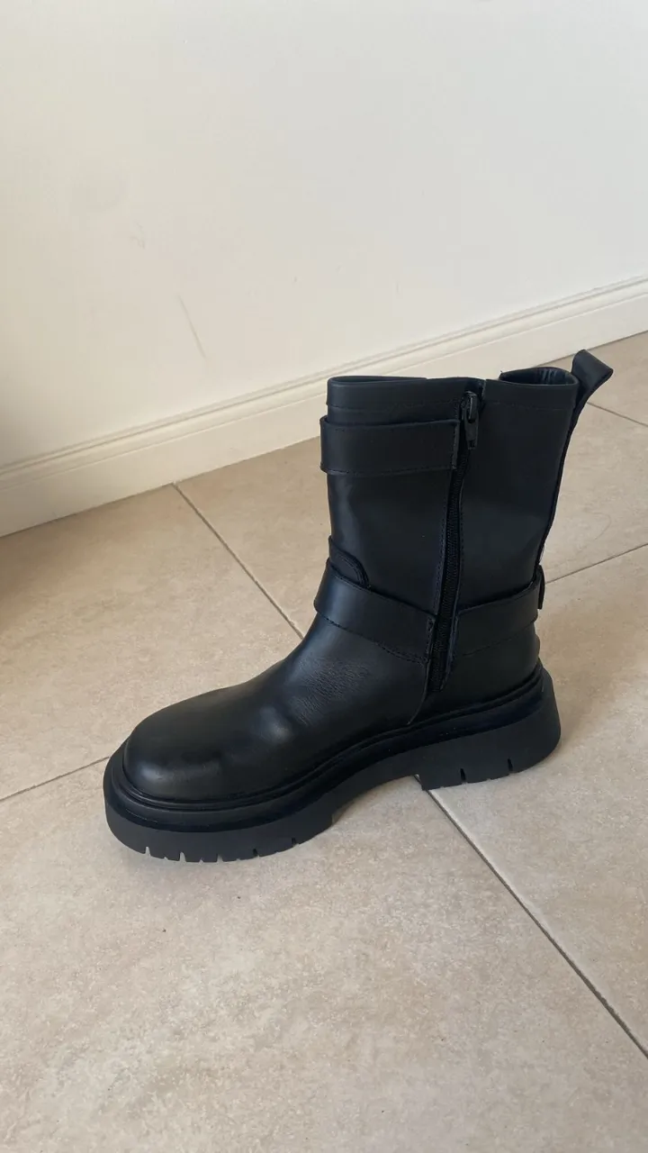 Botas Zizit - Vista 4