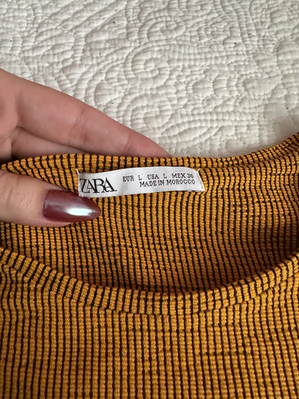 Remera Zara - Vista 3