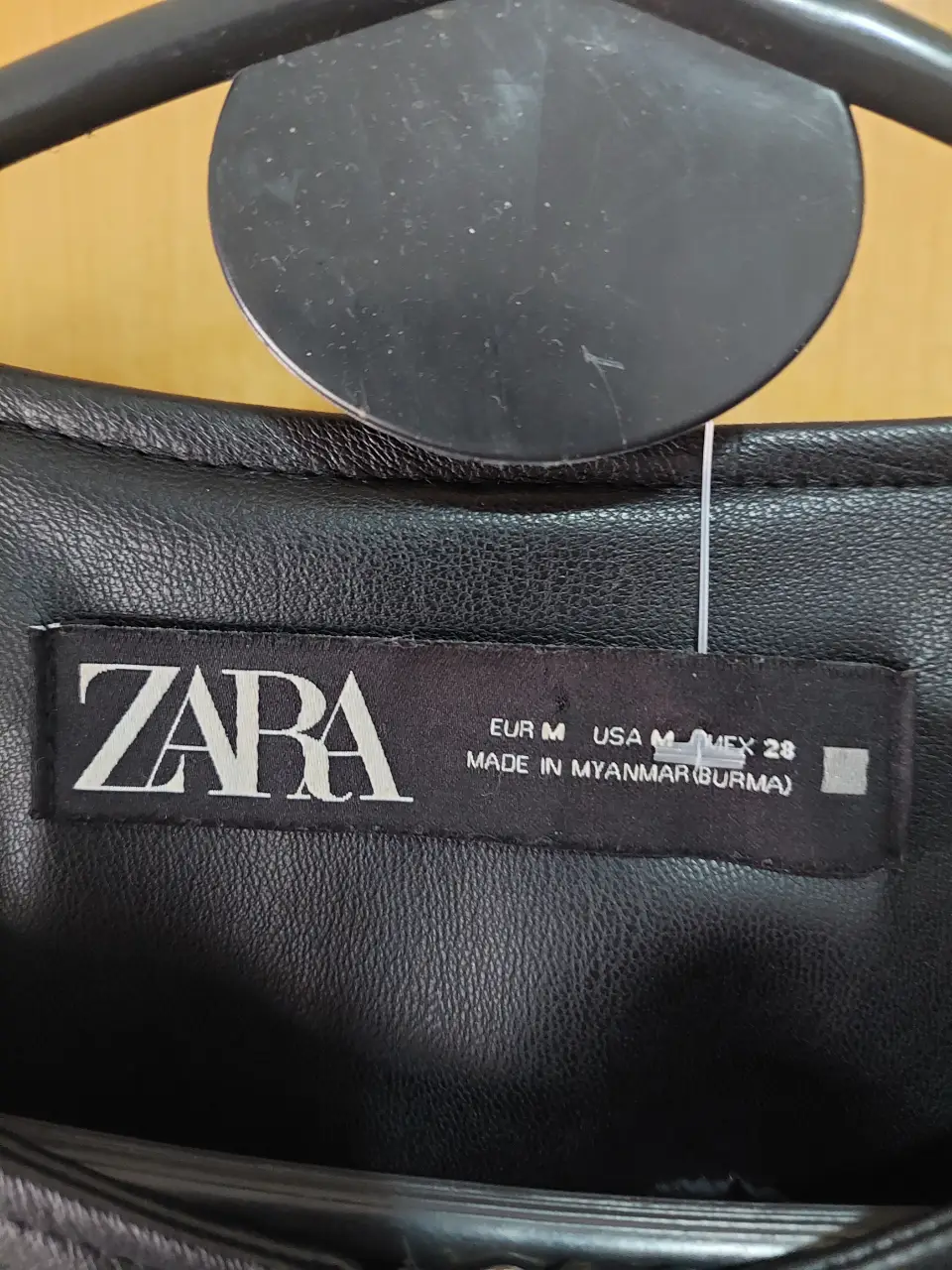 Campera Zara - Vista 3