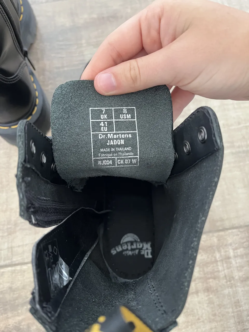 Borcegos Dr. Martens - Vista 4