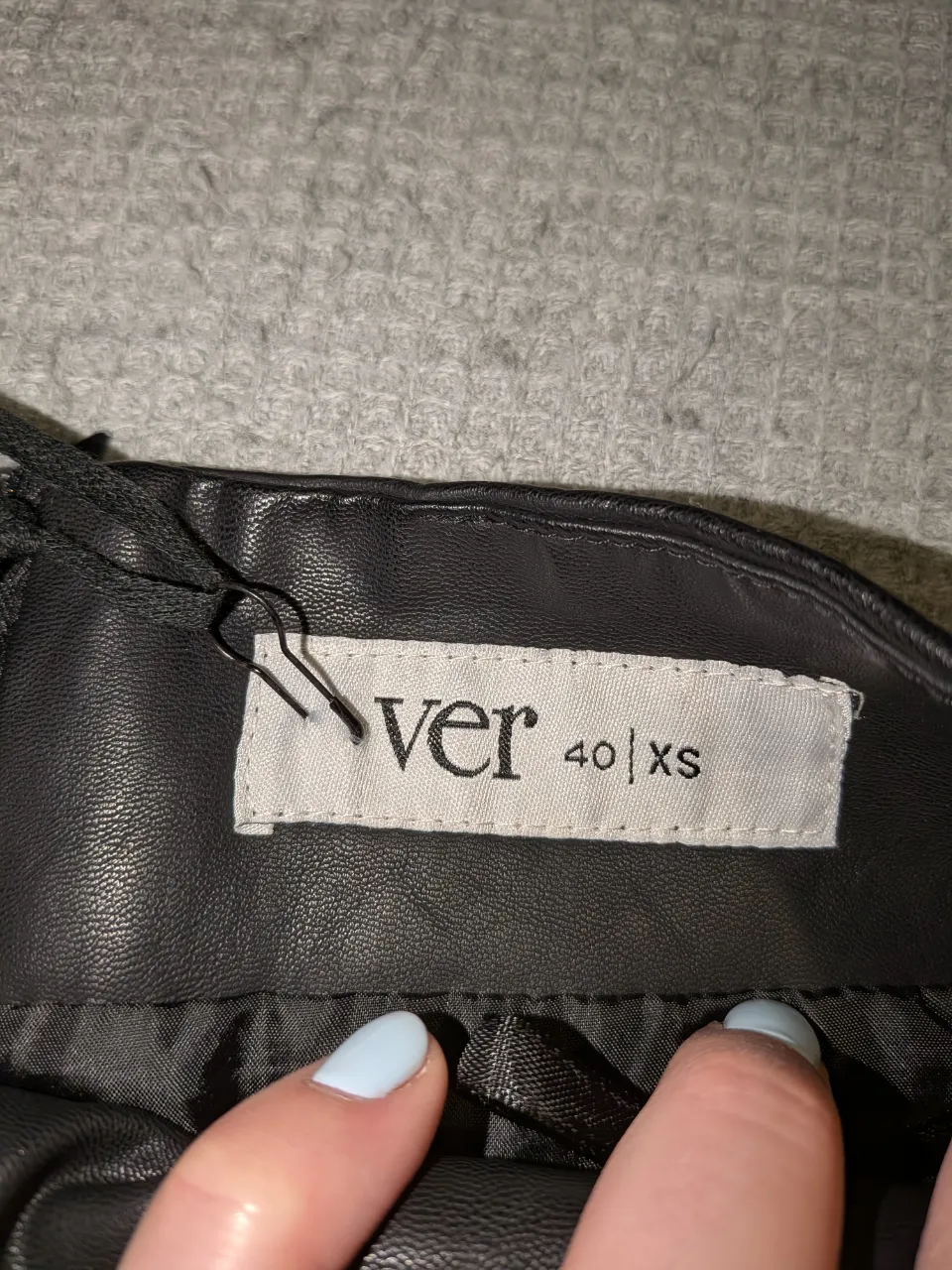 Pollera Ver apasionadas - Vista 3