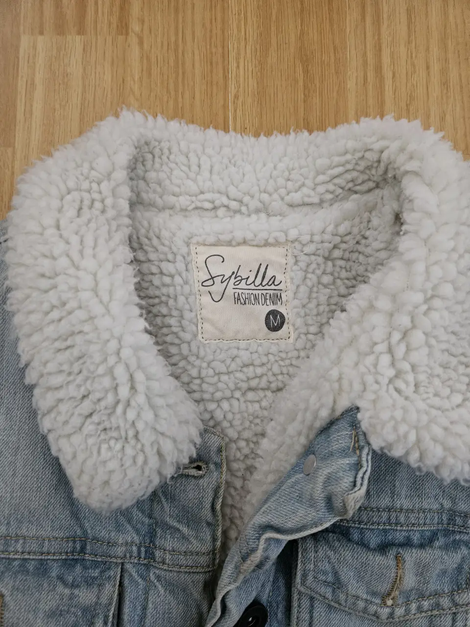 Campera Sybilla - Vista 2