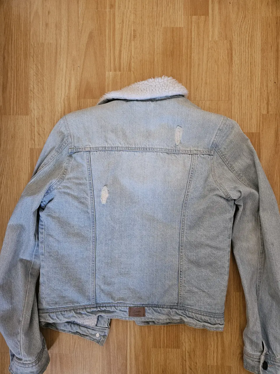 Campera Sybilla - Vista 5