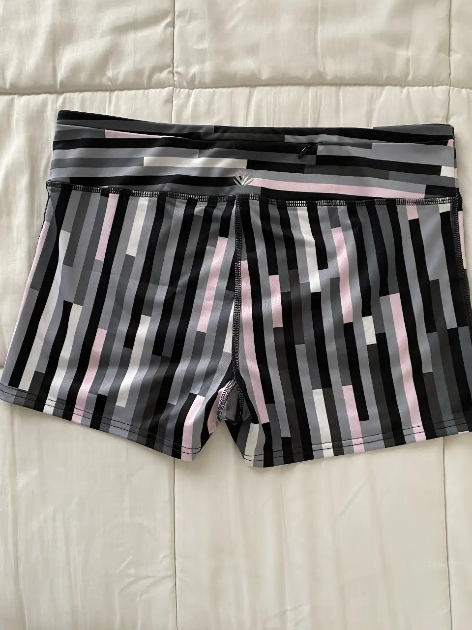 Short Forever 21 - Vista 2