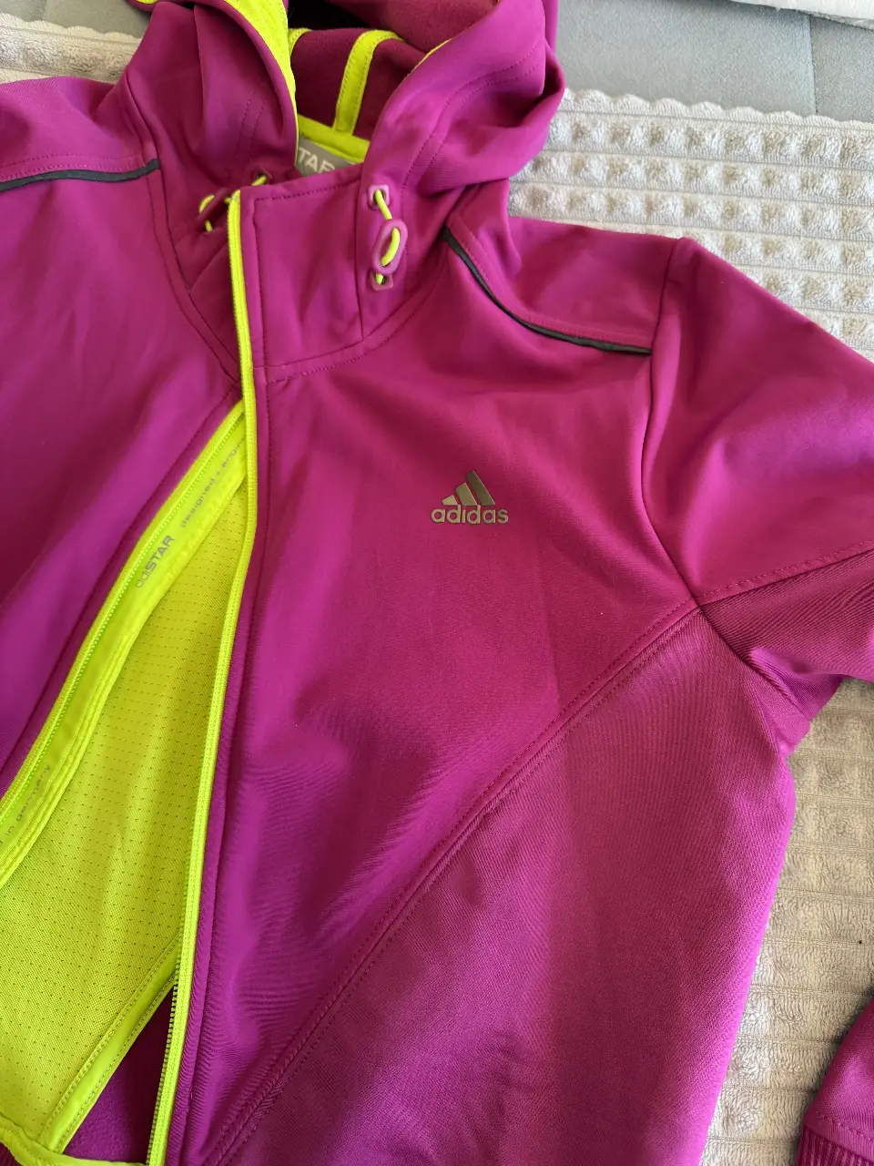 Buzo adidas - Vista 2