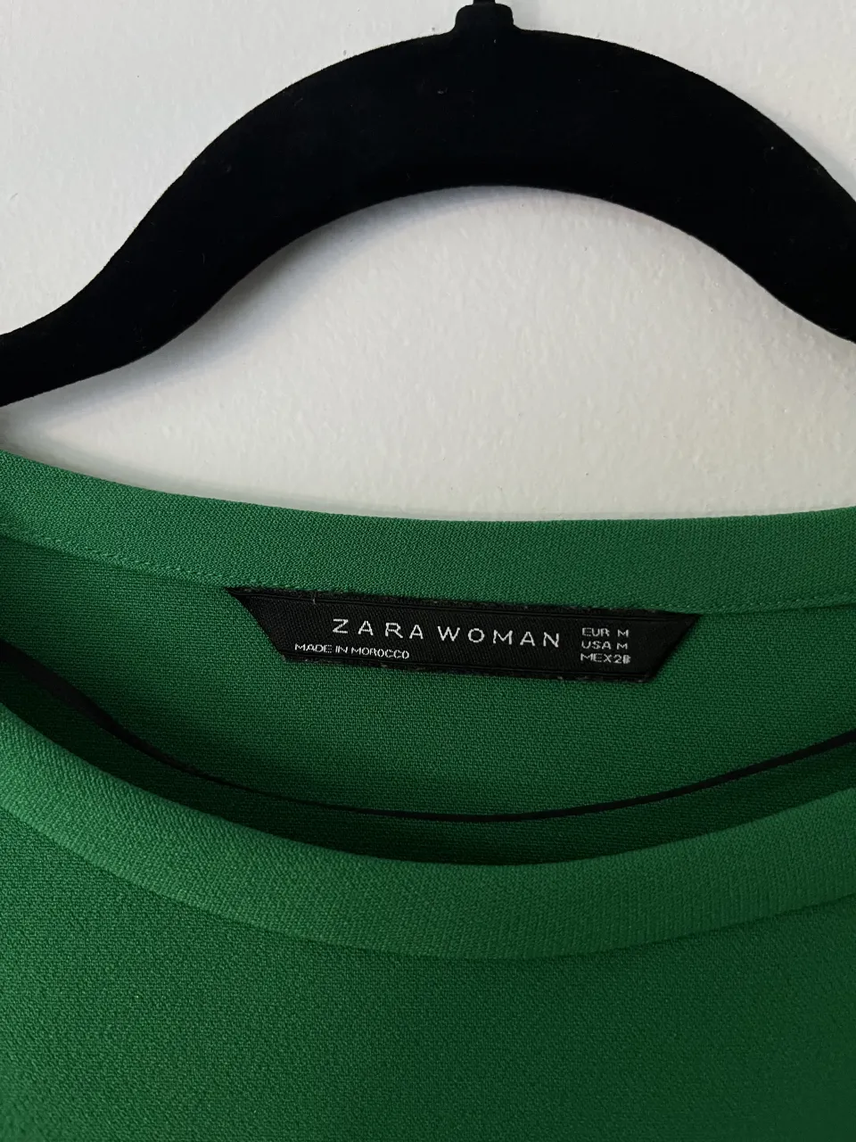 Remera Zara - Vista 3