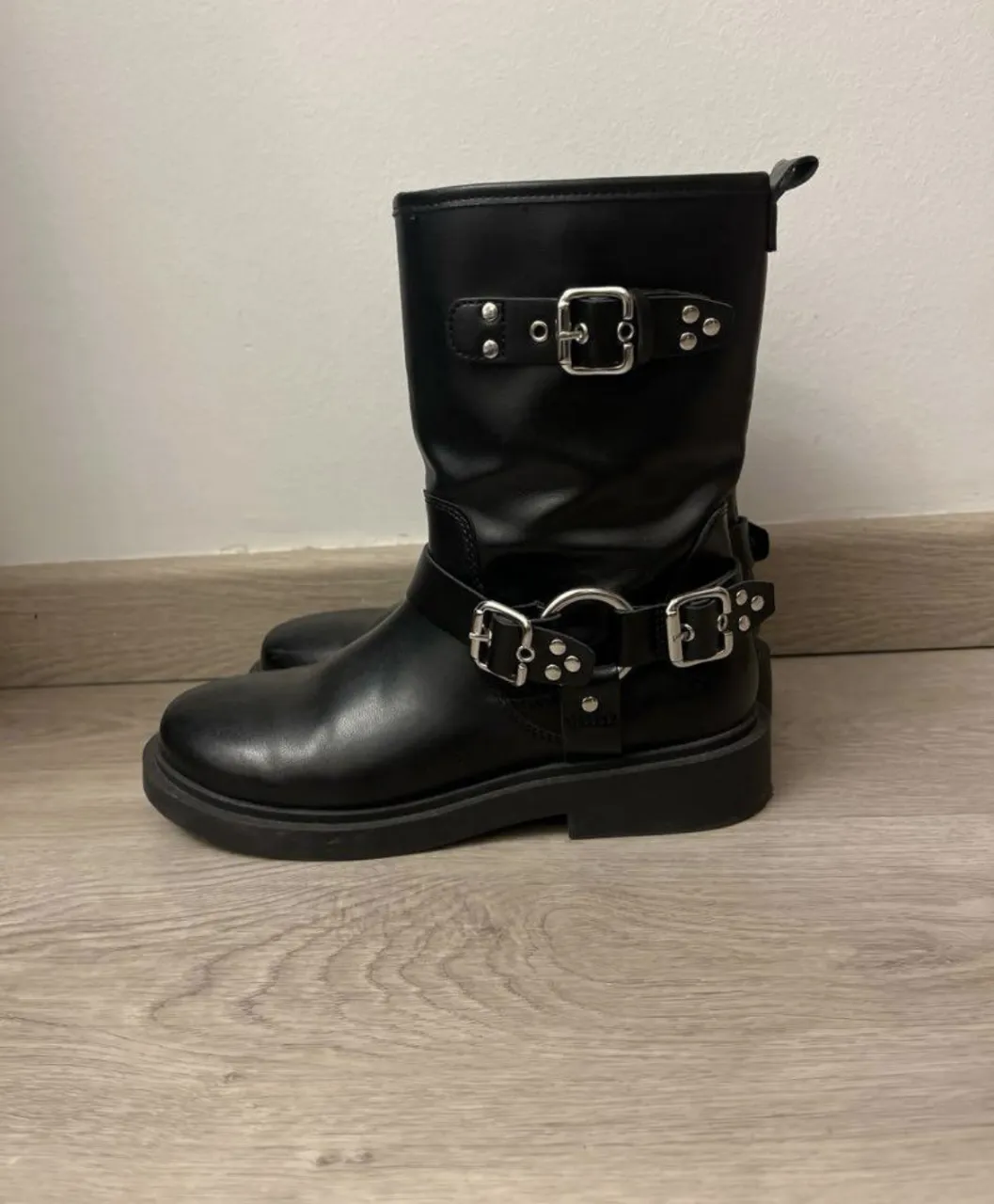 Botas Zara - Vista 2