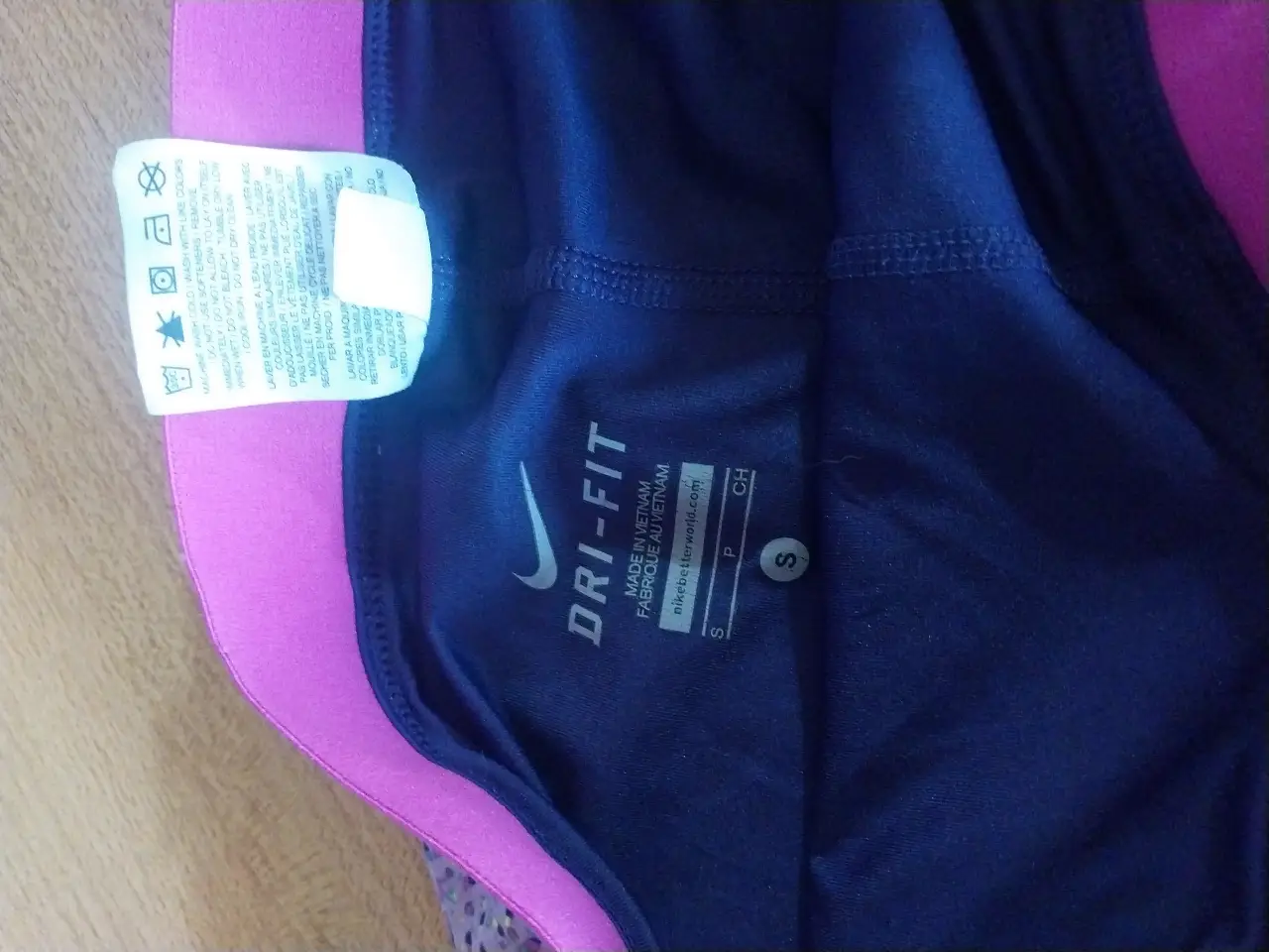 Short Nike - Vista 3