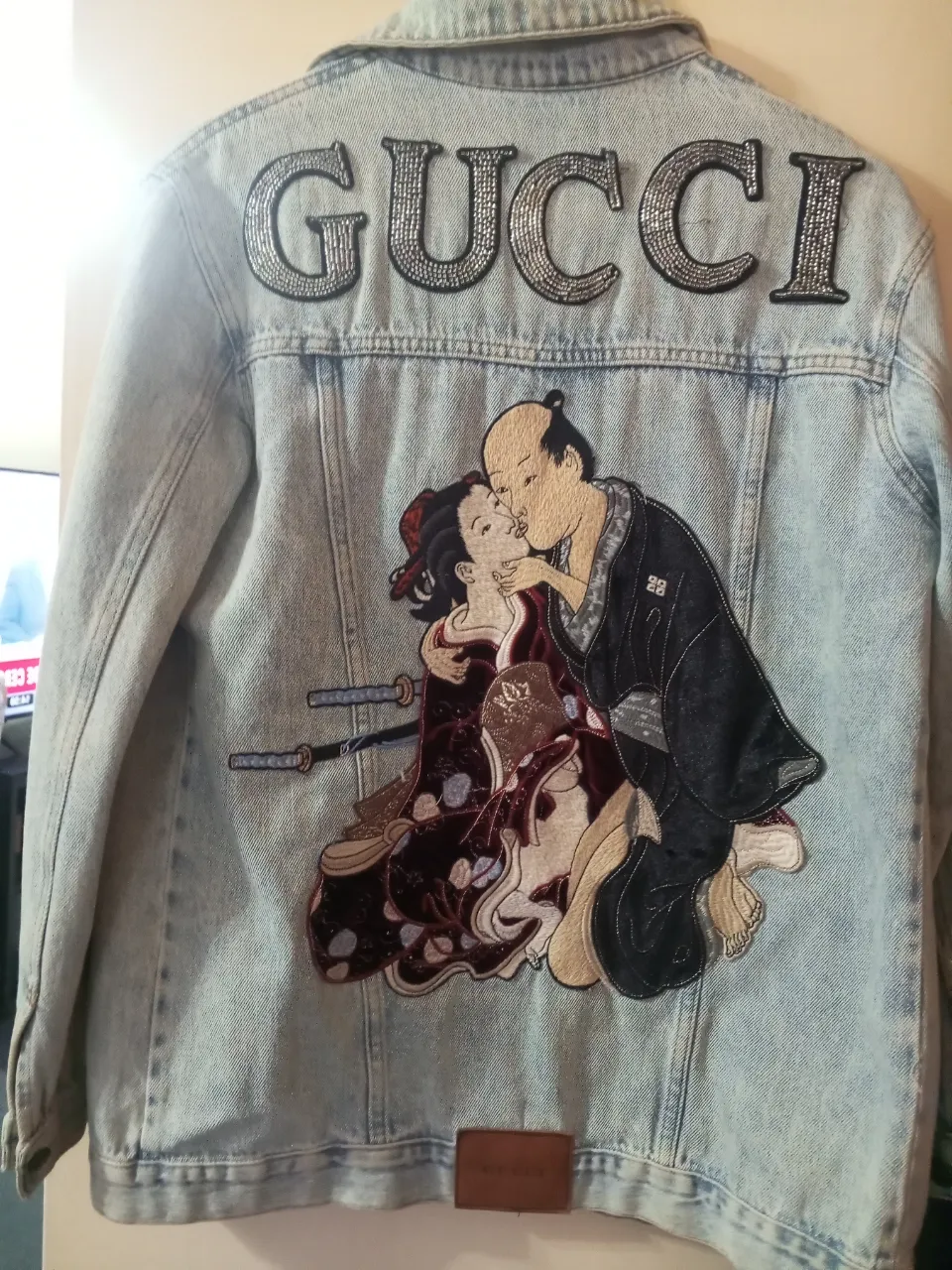 Campera Gucci - Vista 2